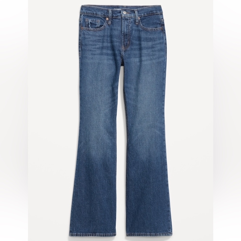 Old Navy Women's Mid Rise Bootcut Medium Wash Jeans